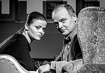 Veronique Olmi: Jenom život Veronique Olmi: Jenom život