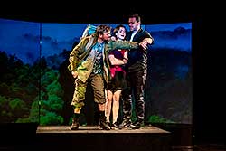 Sarah Haváčová, Petr Lněnička a Tomáš Novotný v představení Svatební cesta do Jiljí, foto: Radek Drbohlav